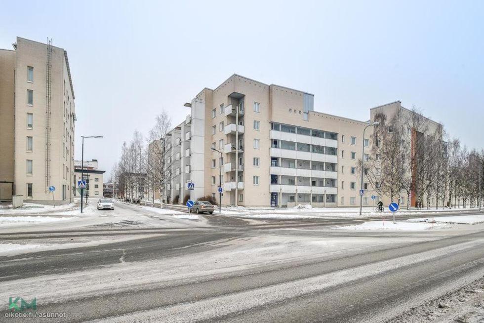 Bondo Oulu Privateroom-Yksityinenhuone-Личнаяkомната Into Centre-University-Bustrainstation,Sauna Exteriör bild