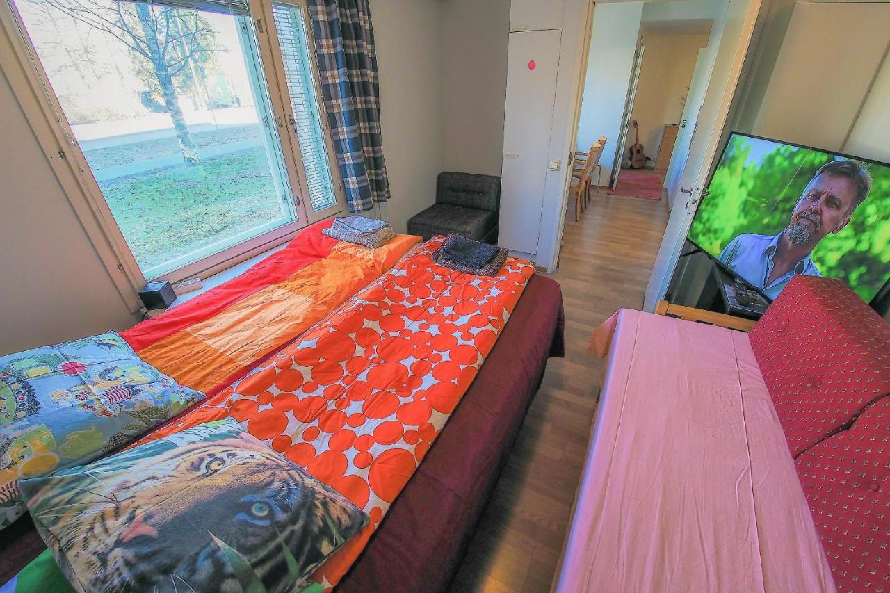 Bondo Oulu Privateroom-Yksityinenhuone-Личнаяkомната Into Centre-University-Bustrainstation,Sauna Exteriör bild